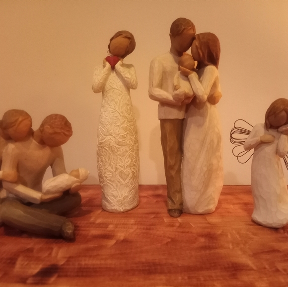 Lot of 4 Willow Tree Angels